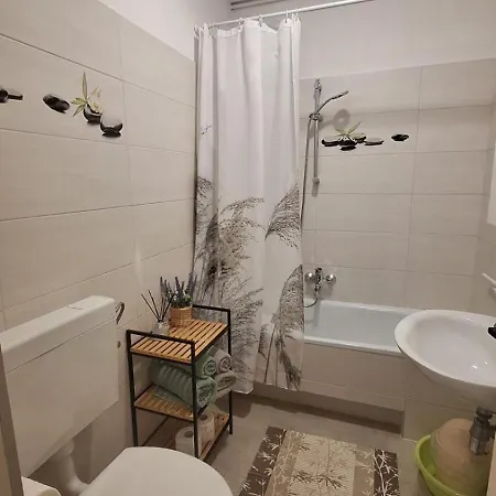 App Karmen With Privat Parking * Poreč