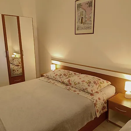 Apartamento App Karmen With Privat Parking Poreč