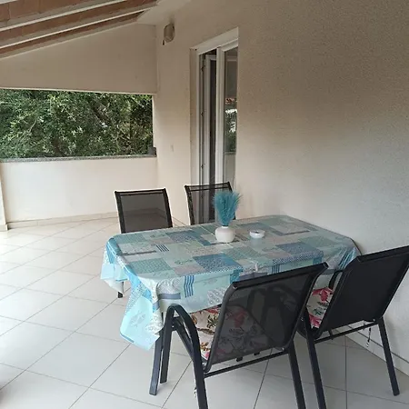 App Karmen With Privat Parking Apartamento Poreč