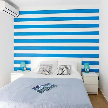 App Karmen With Privat Parking *