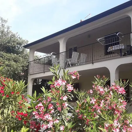 App Karmen With Privat Parking * Poreč