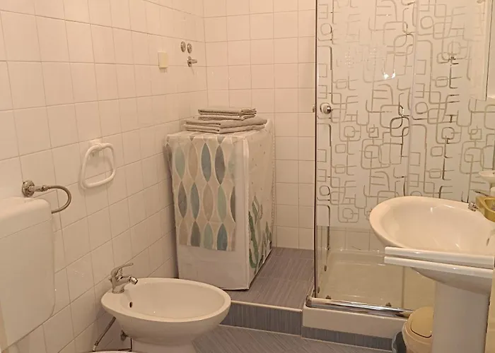 App Karmen With Privat Parking * 포레치