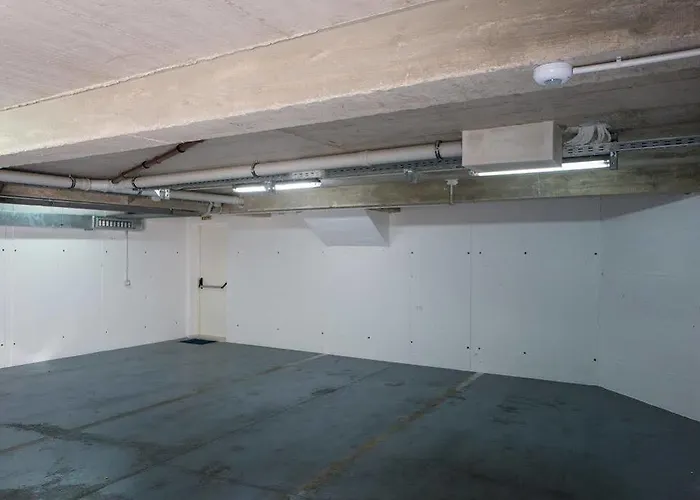 App Karmen With Privat Parking * 포레치