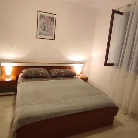 App Karmen With Privat Parking Apartment Porec