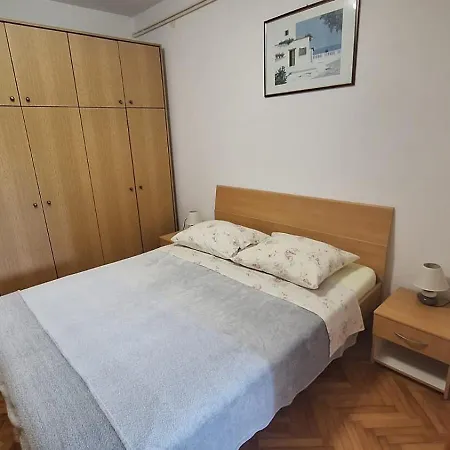 Apartment App Karmen With Privat Parking