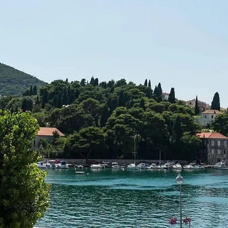 App Karmen With Privat Parking Porec